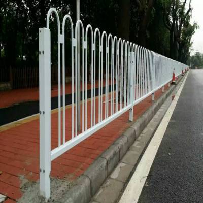 佛山公路鋅鋼防護欄 構(gòu)筑城市交通安全的堅固防線